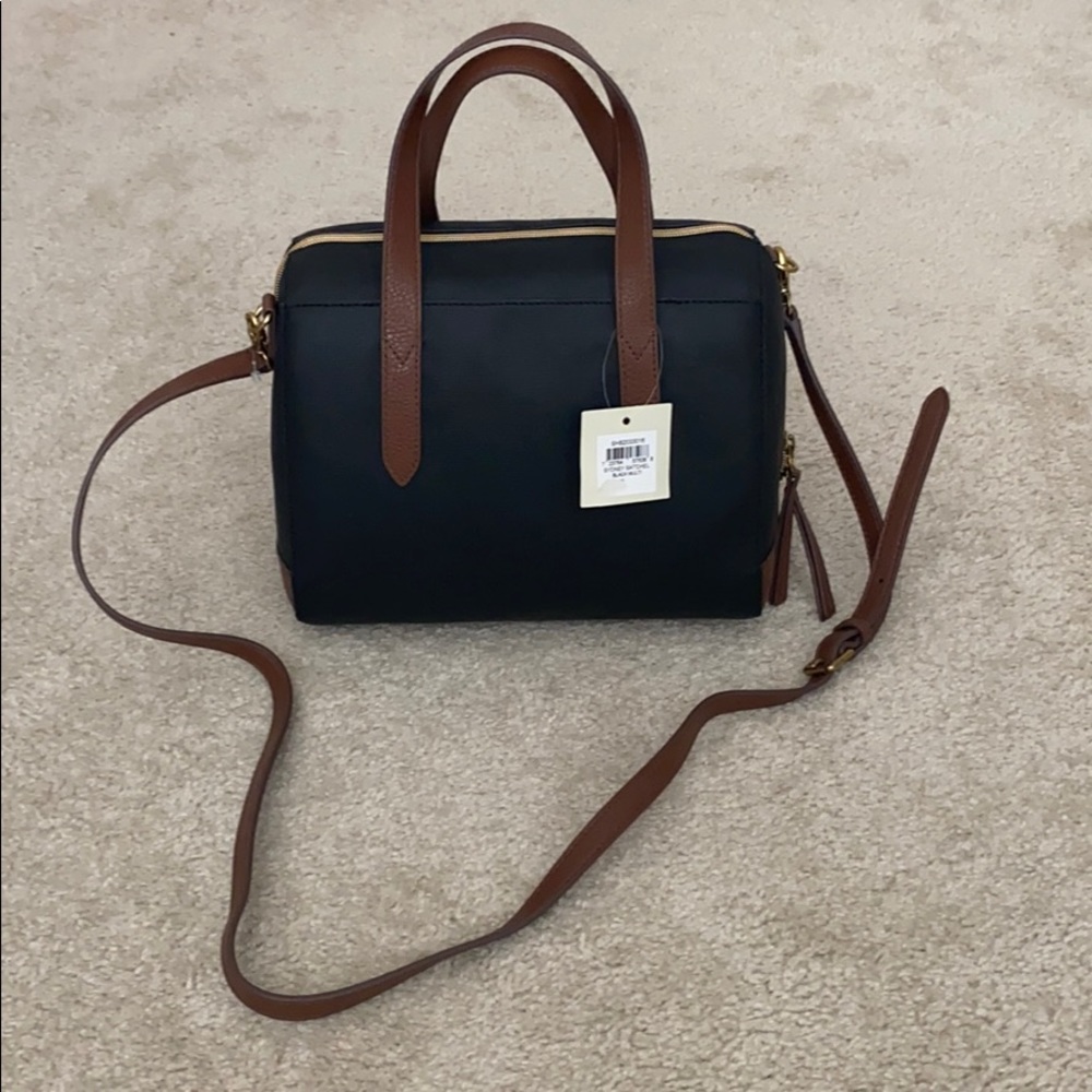 Fossil purse